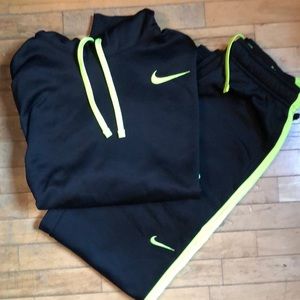 Men’s Nike Warm Up Suit